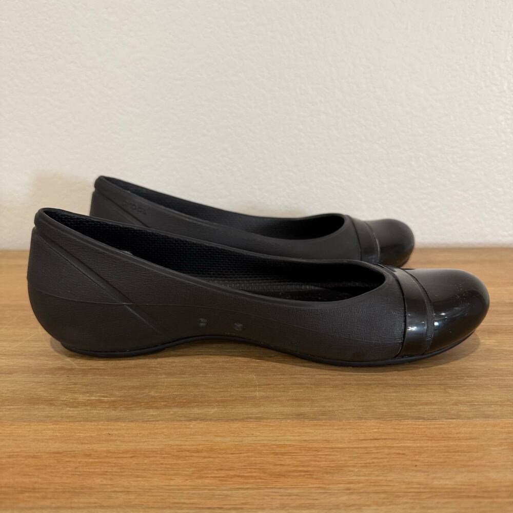 Crocs Gianna Alice Black Flexible Patent Cap Toe Rubber Ballet Flats Size 7 - Picture 7 of 11